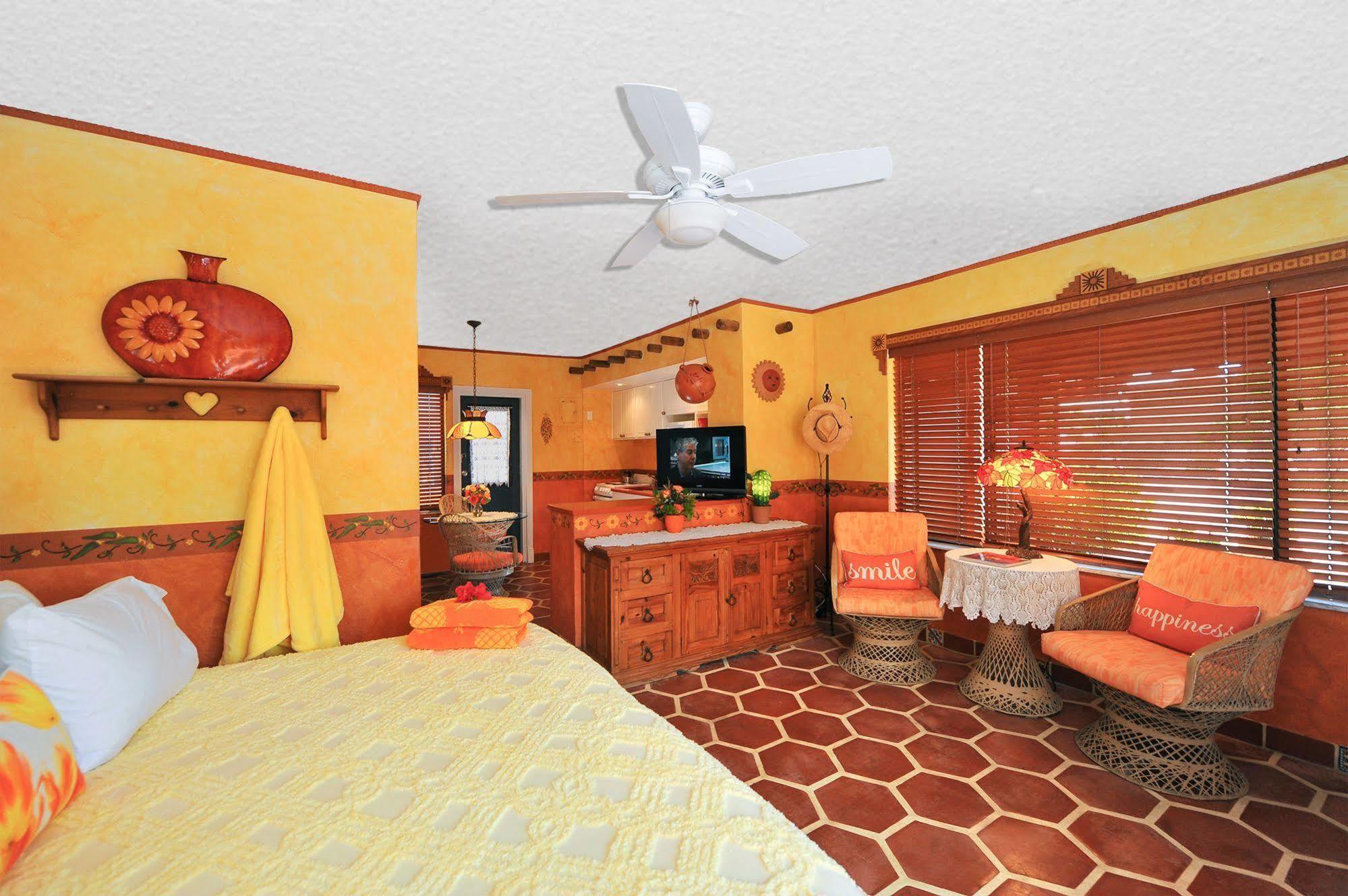 Blue Seas Courtyard Hotel Lauderdale-by-the-Sea Exterior foto